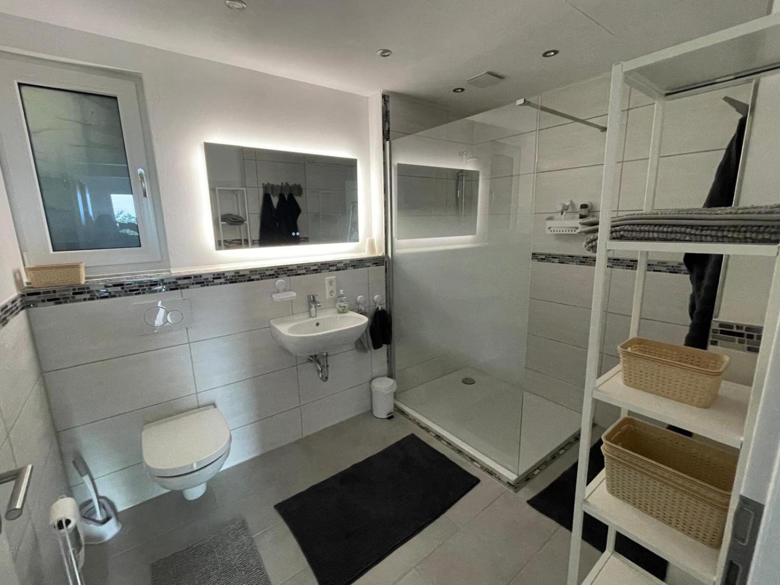 Apartment Lindenallee 20 *